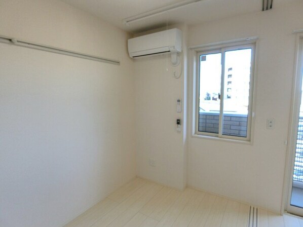 ボヌール SAの物件内観写真